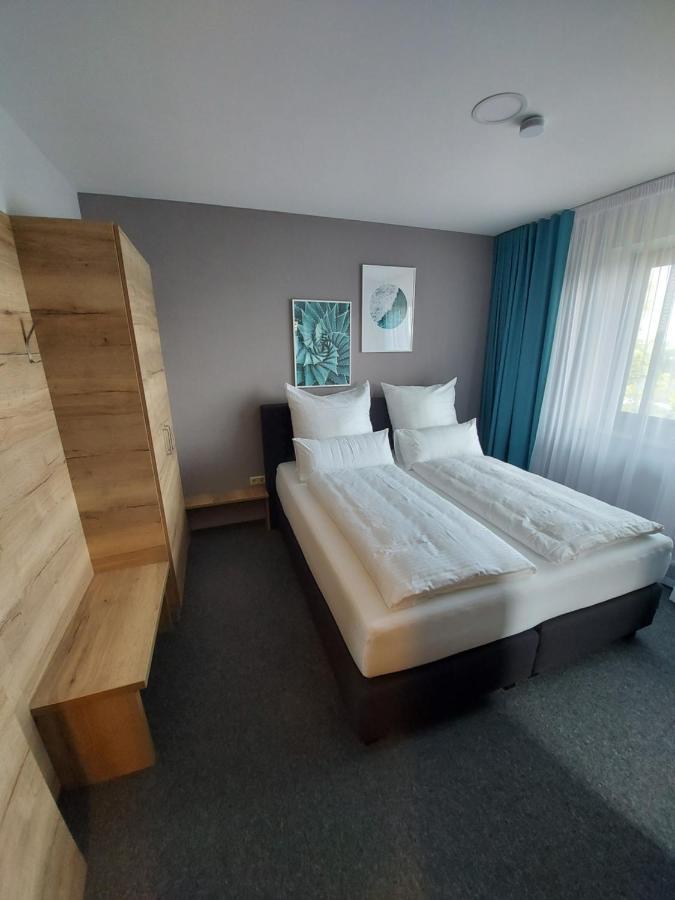 פירמאסנס Ferienwohnung Nikolena מראה חיצוני תמונה